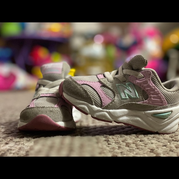 Toddler shoes 6c and 7c !! All must go!! - Picture 4 of 8